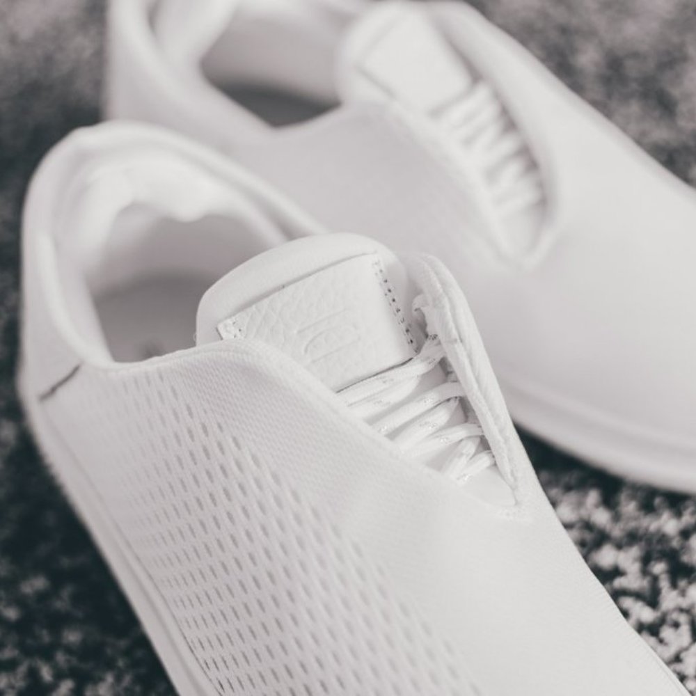 Clear Weather Men The Convx white Sneakers 10